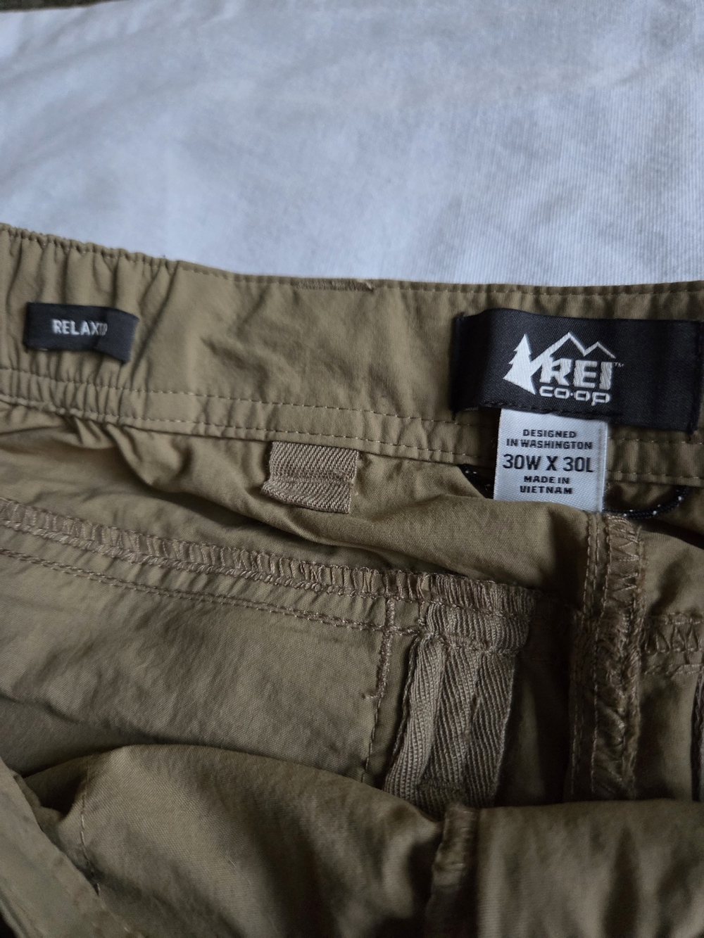 REI Men's Cargo Pants in Khaki Brown - Picture 5 of 7